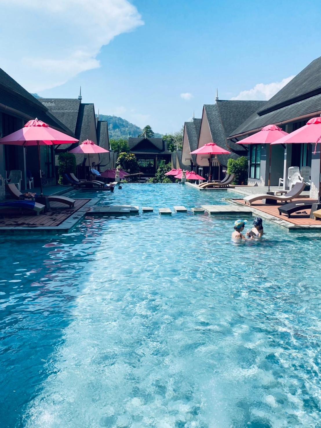The Scene Cliff View Villas Ao Nang Екстериор снимка